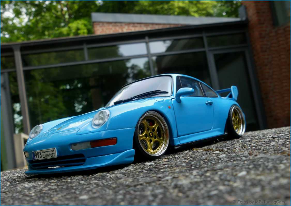 1:18  Porsche 911 993 Clubsport 1997 - BabyBlue - mit 3tlg.Porsche Alufelgen = OVP